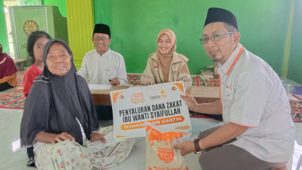 Lazismu Pulang Pisau Salurkan Amanah Muzaki di Desa Tahai Baru, Perkuat Kepedulian Sosial Umat
